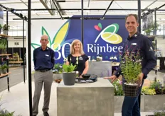 The team of Rijnbeek and Sons celebrates the 80th anniversary of the company. Icing on the cakeL They won 2 awards, one for their Primula Alison Holland (silver) and Salvia Amethys Lips (bronze)